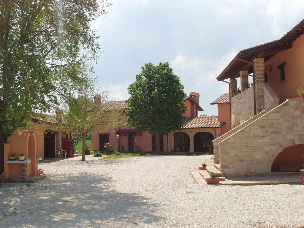 Tadinum Romana Gualdo Tadino Exterior photo